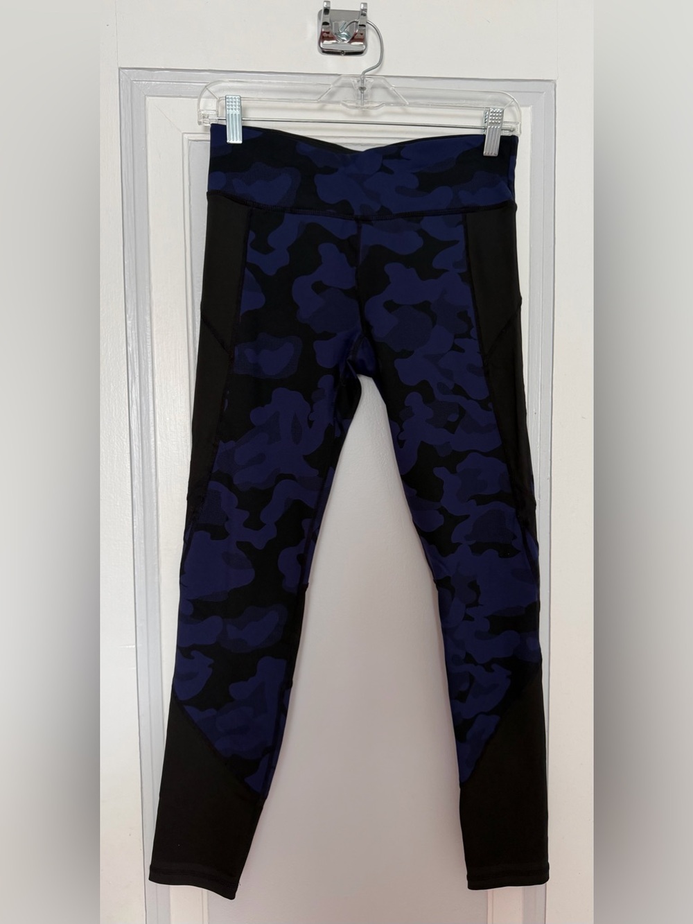 Calvin Klein Performance Camo Active Leggings with Logo